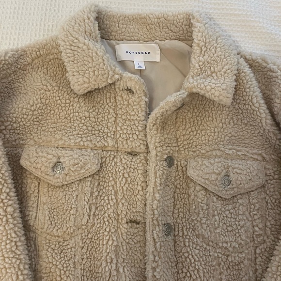 Sherpa Jacket - Picture 1 of 8